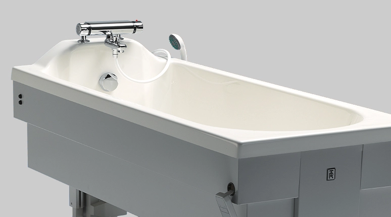 TR1700 Bathtub