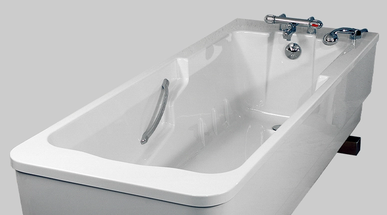TR Comfortline Bathtub