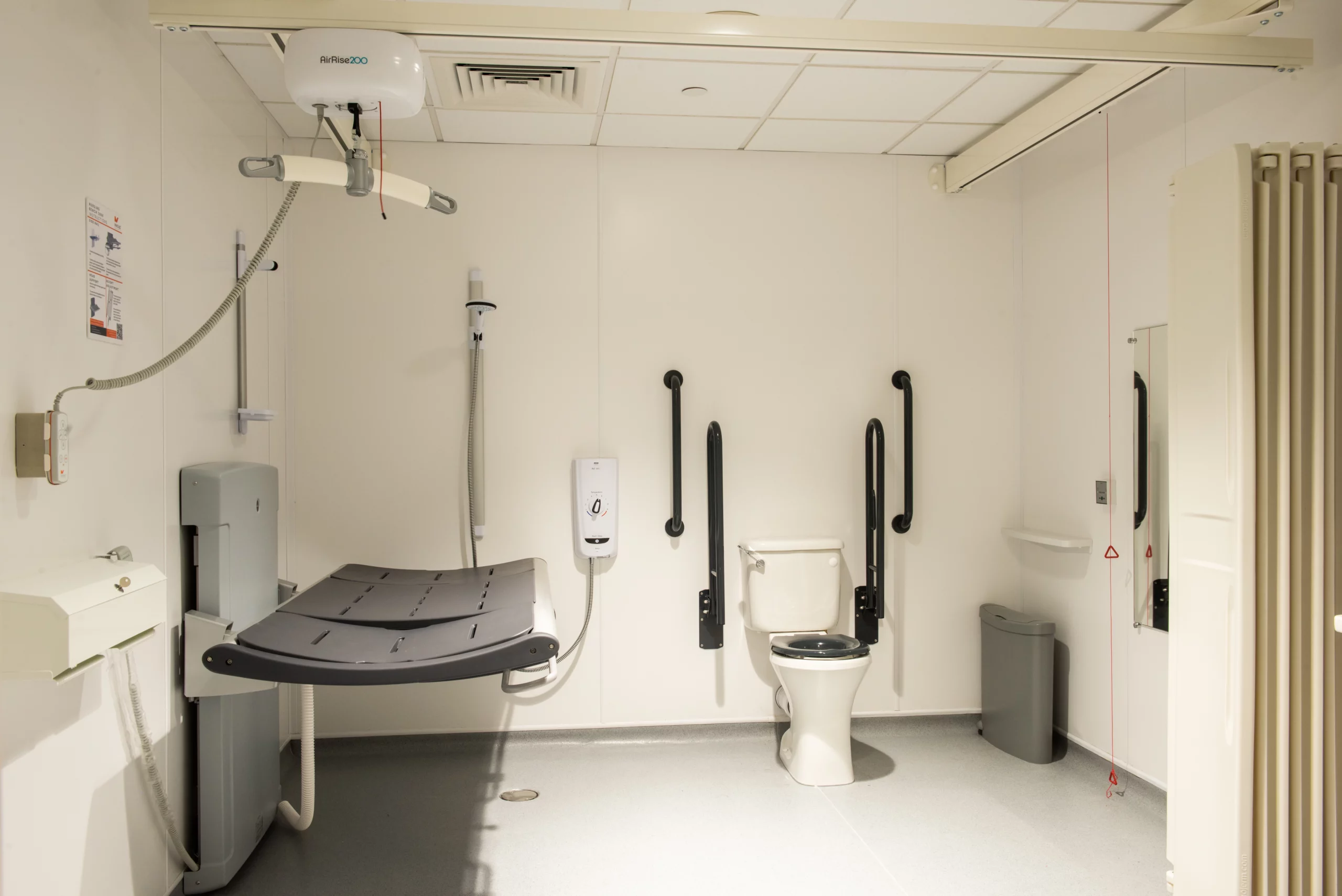 Changing Places Toilet – Internal Room