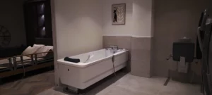 TR Comfortline Accessible Bath
