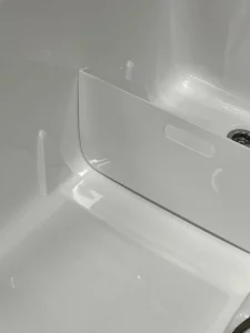 TR Comfortline Accessible Bathtub