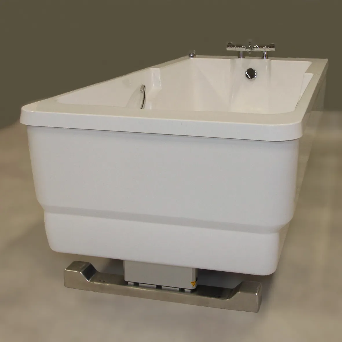 Spaceline Accessible Large Bath